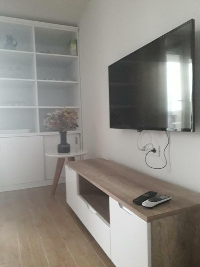 Apartmani Mara I Kata Omiš Exterior foto