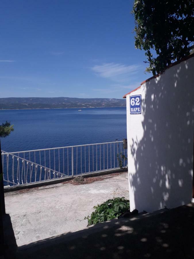 Apartmani Mara I Kata Omiš Exterior foto
